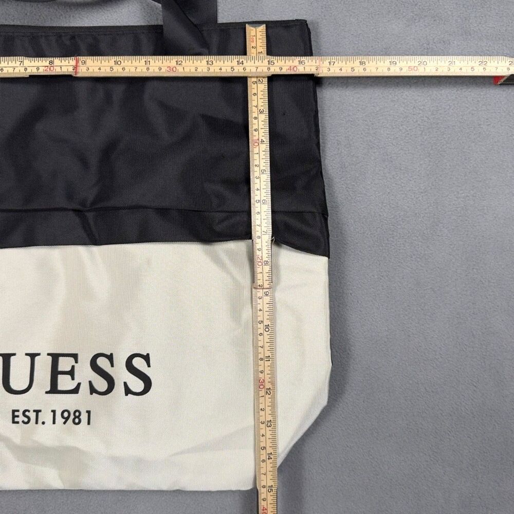 Guess Bag - Picture 6 of 7